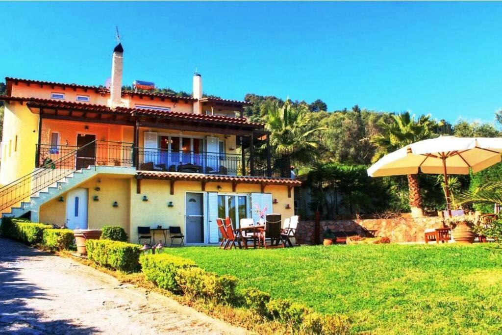 הוילה אקרטה Platanos Estate מראה חיצוני תמונה